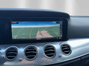 MERCEDES-BENZ E 200 Avantgarde 9G-Tronic