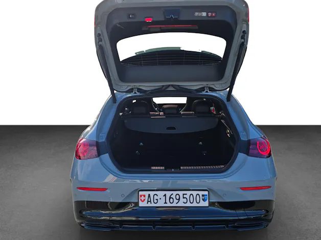 MERCEDES-BENZ CLA Shooting Brake 220 4Matic 8G-DCT
