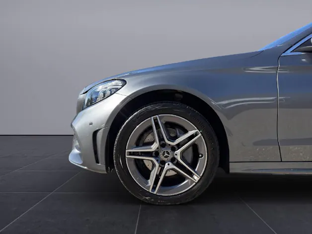 MERCEDES-BENZ C 220 d AMG Line 4matic Kombi