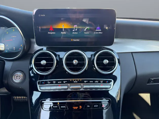 MERCEDES-BENZ C 220 d AMG Line 4matic Kombi