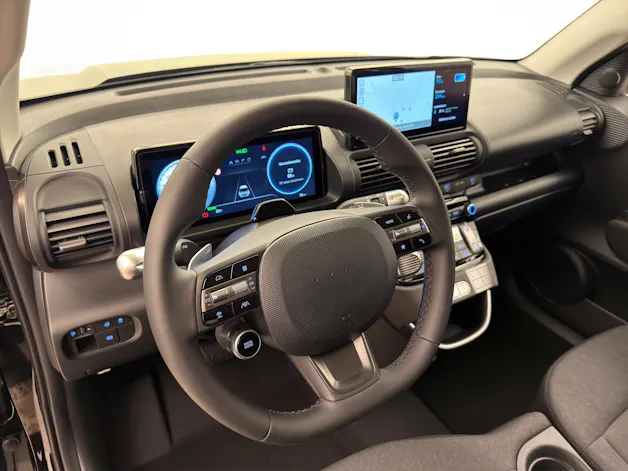 HYUNDAI Inster 49 kWh Electric Amplia