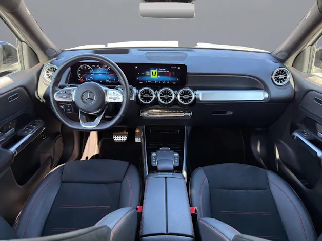MERCEDES-BENZ GLB 220 d AMG Line 4matic