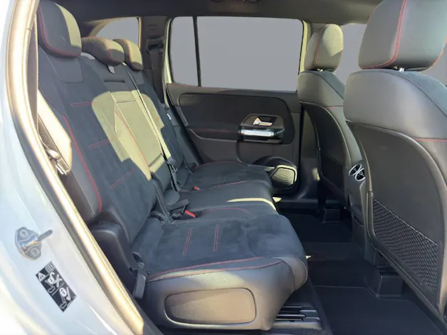 MERCEDES-BENZ GLB 220 d AMG Line 4matic