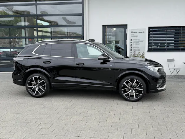 VW Tiguan 2.0 TSI DSG R-Line 4Motion
