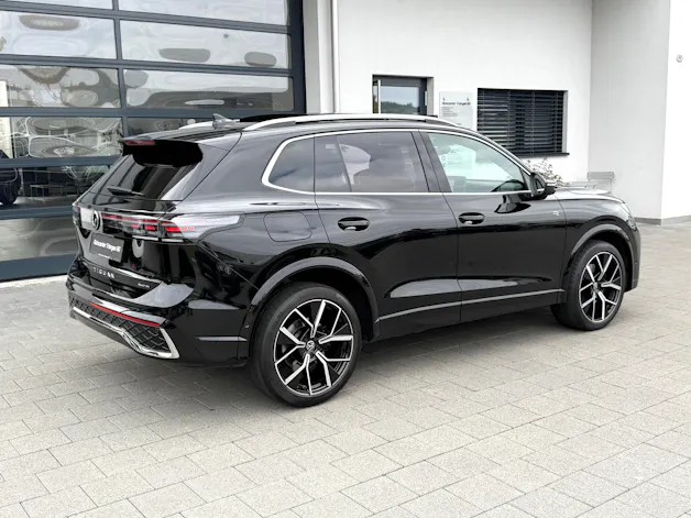 VW Tiguan 2.0 TSI DSG R-Line 4Motion