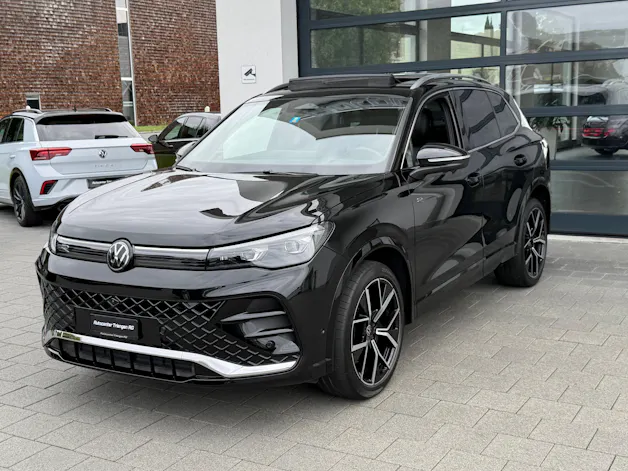VW Tiguan 2.0 TSI DSG R-Line 4Motion