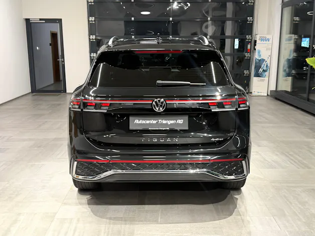 VW Tiguan 2.0 TSI DSG R-Line 4Motion