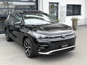 VW Tiguan 2.0 TSI DSG R-Line 4Motion