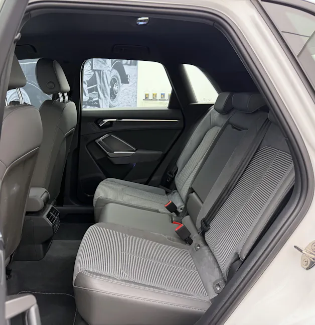AUDI Q3 35 TFSI S-tronic