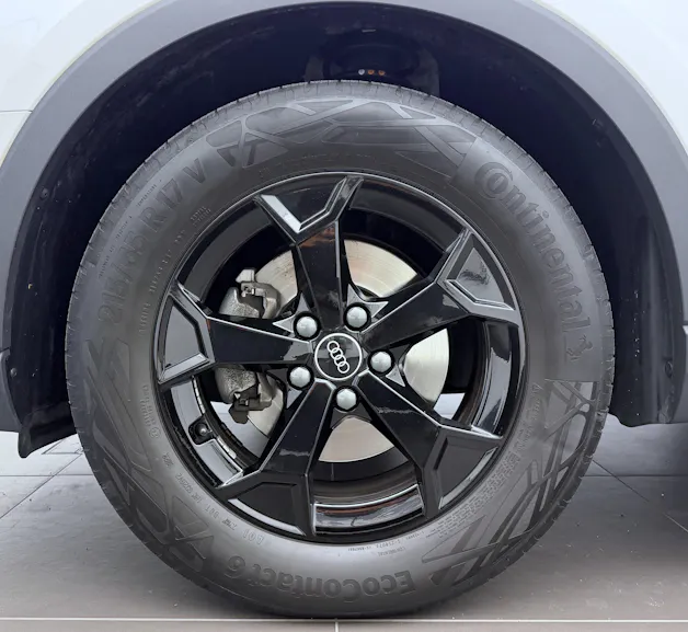 AUDI Q3 35 TFSI S-tronic