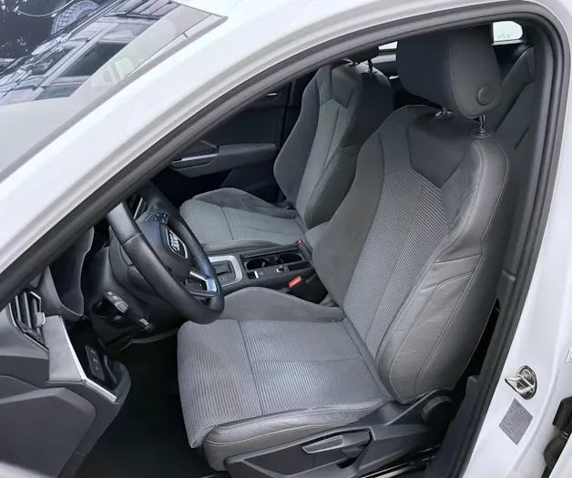 AUDI Q3 35 TFSI S-tronic