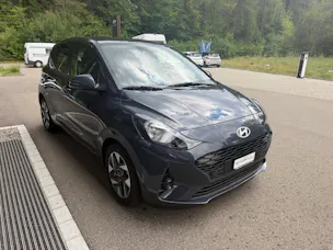 HYUNDAI i10 1.2 Amplia Aut.