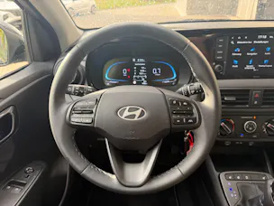 HYUNDAI i10 1.2 Amplia Aut.