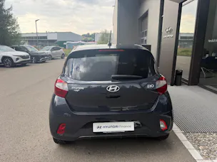 HYUNDAI i10 1.2 Amplia Aut.