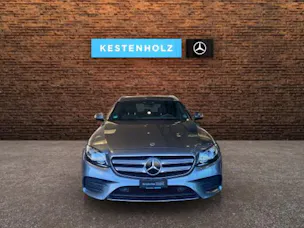 MERCEDES-BENZ E 220 d Swiss Star AMG 4M
