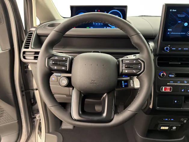 HYUNDAI Staria Wagon 84 kWh Vertex