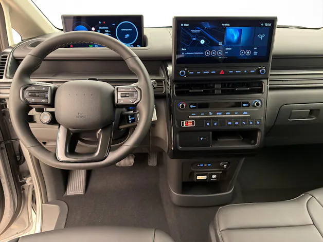 HYUNDAI Staria Wagon 84 kWh Vertex