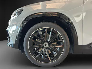 MERCEDES-BENZ GLB 200 4Matic 8G-Tronic