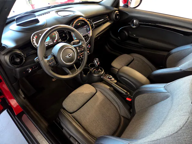 MINI Cabrio F57 2.0i Cooper S SDKG