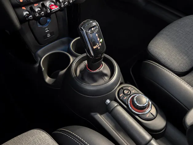 MINI Cabrio F57 2.0i Cooper S SDKG