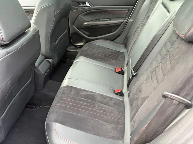 PEUGEOT 308 SW 2.0 BlueHDI GT EAT8