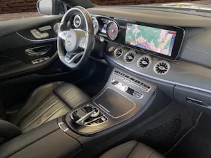 MERCEDES-BENZ E 400 AMG Line 4 Matic