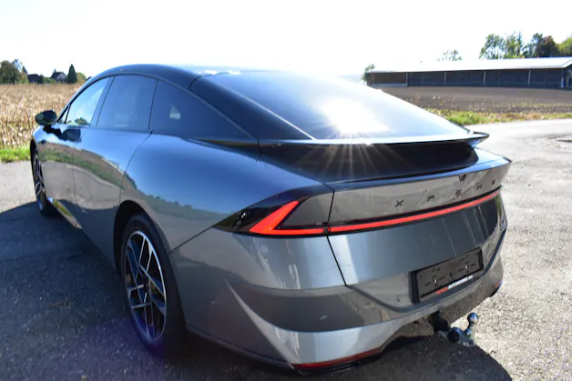 XPENG P7+ 75kWh Performance AWD