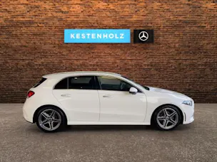 MERCEDES-BENZ A 180 AMG Line