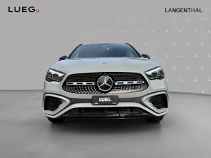MERCEDES-BENZ GLA 200 Night Star 7G-DCT