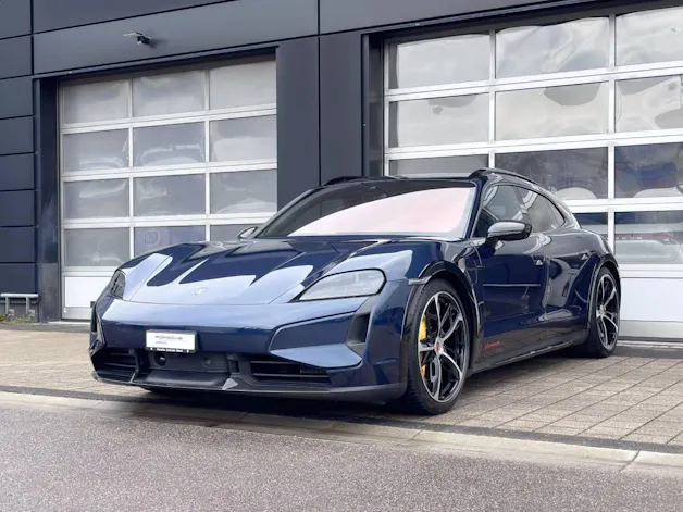 PORSCHE Taycan Turbo S Cross Turismo