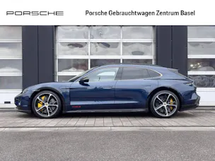 PORSCHE Taycan Turbo S Cross Turismo