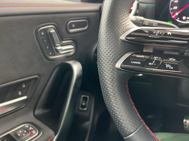 MERCEDES-BENZ CLA Shooting Brake 250 4Matic 8G-DCT