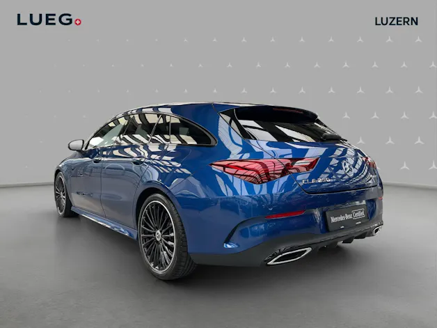 MERCEDES-BENZ CLA Shooting Brake 250 4Matic 8G-DCT