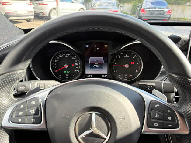 MERCEDES-BENZ C 250 d Swiss Star AMG Line 4Matic 9G-Tronic