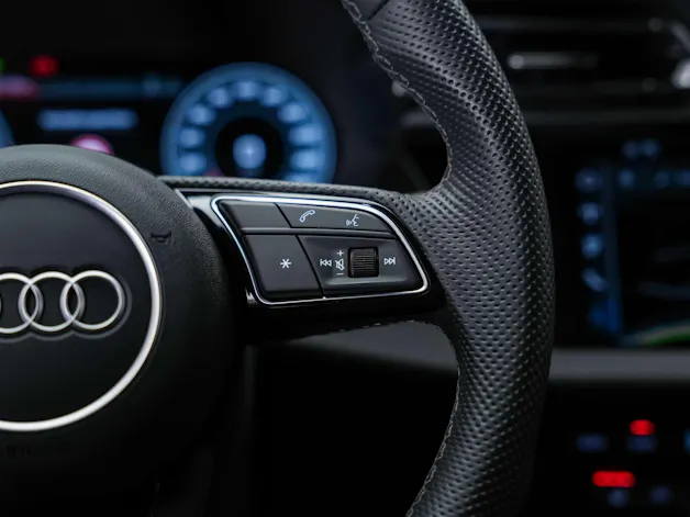 AUDI S3 Sportback TFSI quattro S-tronic *Facelift*El. Sitze*Kamera*
