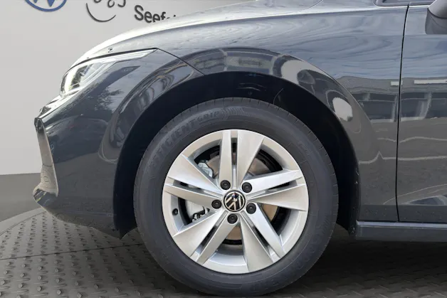 VW Golf 1.5 e TSI mHEV Value DSG
