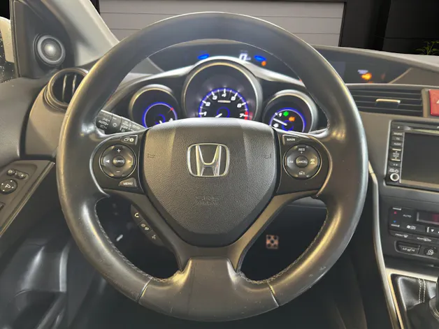 HONDA Civic 1.8i Executive