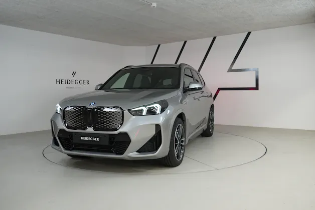 BMW iX1 xDrive 30 M Sport Pro