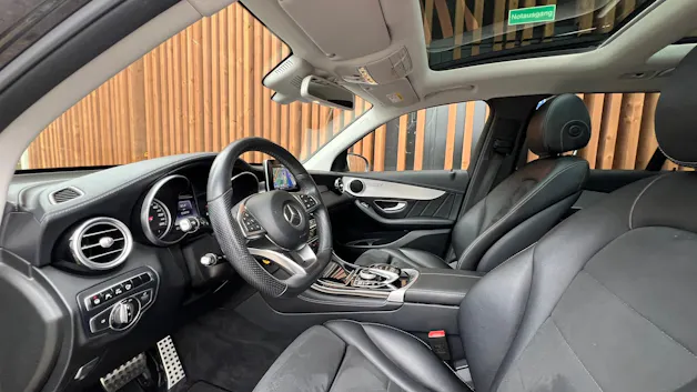 MERCEDES-BENZ GLC 250 d AMG LINE 4MATIC 9G-TRONIC l 204 PS