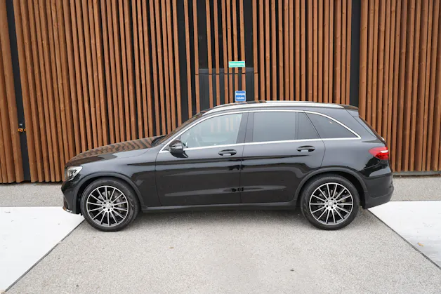 MERCEDES-BENZ GLC 250 d AMG LINE 4MATIC 9G-TRONIC l 204 PS