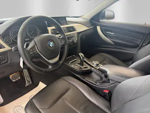 BMW 330d xDrive Touring Steptronic