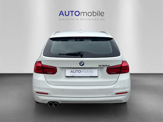BMW 330d xDrive Touring Steptronic