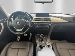 BMW 330d xDrive Touring Steptronic