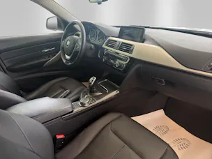 BMW 330d xDrive Touring Steptronic