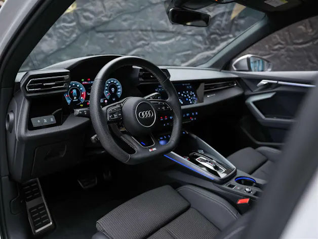 AUDI S3 Sportback TFSI quattro S-tronic *Facelift*El. Sitze*Kamera*