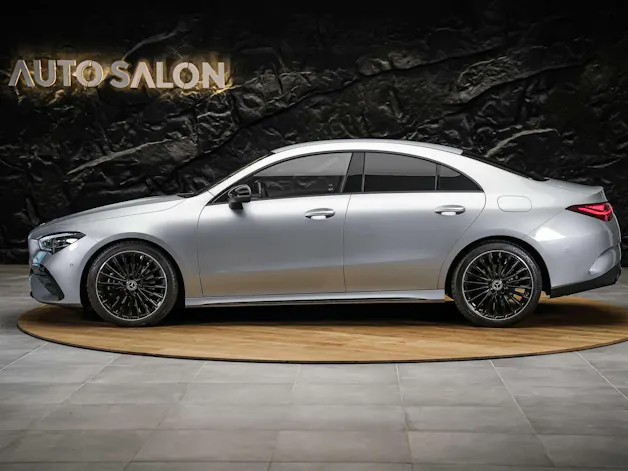 MERCEDES-BENZ CLA 200 AMG Line 7G-DCT *Facelift*Assistenten*Amientenbeleuchtung*