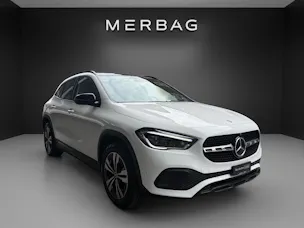 MERCEDES-BENZ GLA 250 4Matic Progressive 8G-DCT