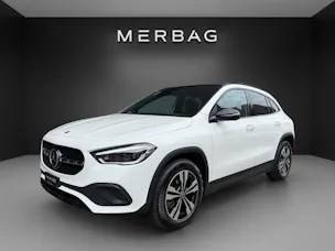 MERCEDES-BENZ GLA 250 4Matic Progressive 8G-DCT