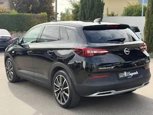 OPEL Grandland X 1.6 Hybrid4 Ultimate Automatik