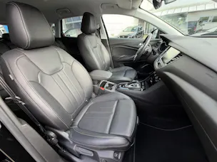 OPEL Grandland X 1.6 Hybrid4 Ultimate Automatik